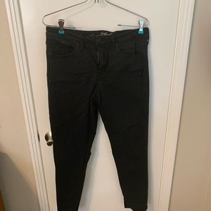 Black skinny jeans